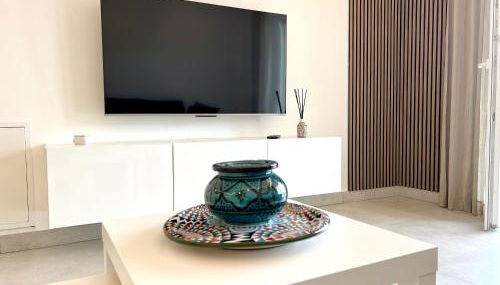 Naiade Apartment - parcheggio privato coperto incluso - Foto 5