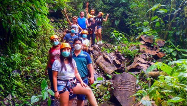 Rumo às cascatas de Bucay