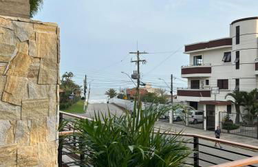 Apto Novo Studio Nature a 50 m da praia - Foto 40