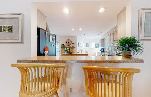 Town of Dewey Beach ---13 Read Ave. Unit 2 - Photo 8