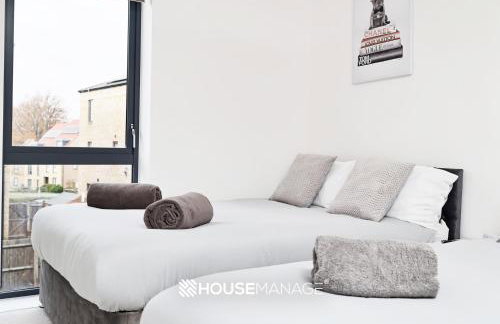 Modern Beautiful 5 bed -Sleeps 13 - Free Parking - Foto 6