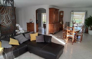 Gîte "Au P'tit Tourois" de plain-pied tout confort avec véranda proche d'Omaha Beach et de Bayeux accueillant les animaux - Foto 25