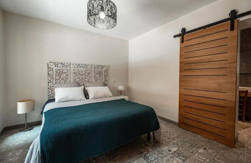 L'Escapade d'Itzac - Demeure de caractère avec piscine - Photo 12