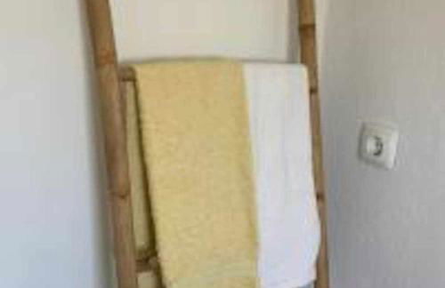 Casinha em frente à Lagoa - Foto 5