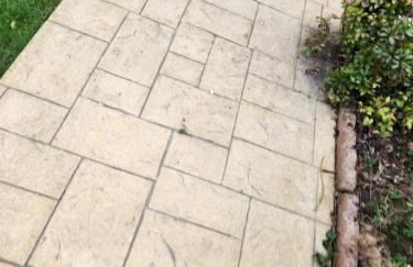 Peaceful 2-Bed Bungalow with Garden & Parking in Bramley Village, Rotherham - Foto 54