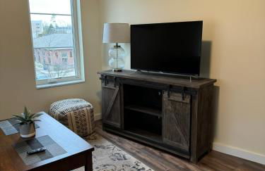 Walnut Street Near IU and Downtown B-Town - Foto 8