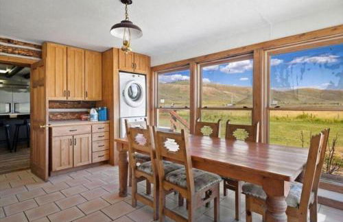 Historic Alpine Lodge Rental near Jackson Hole, Wyoming - Photo 40