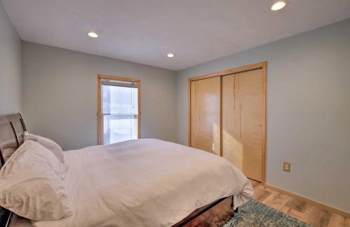 Catskills Mtn Retreat with Panoramic View and Fire Pit - Foto 15