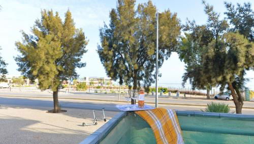 Seahorse Luxury Apartment with Pool and Seaview - Photo 2