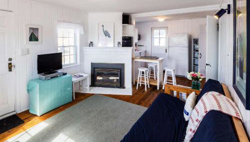 Across from Mayo Beach walk to downtown - Foto 3