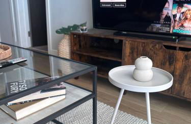 Spacious Central Manchester Apartment - Next To AO Arena & Picadilly Station - Local Attractions - Free Parking - Foto 2