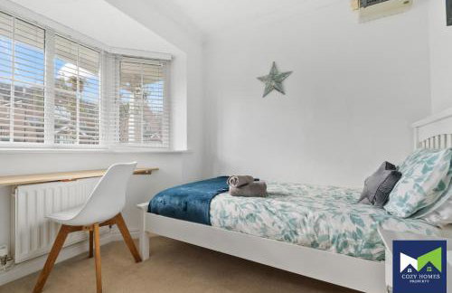 SPACIOUS, Quiet, 5 Bed 2 Bath House with Free Parking, near NEC, Airport & Solihull - Foto 35