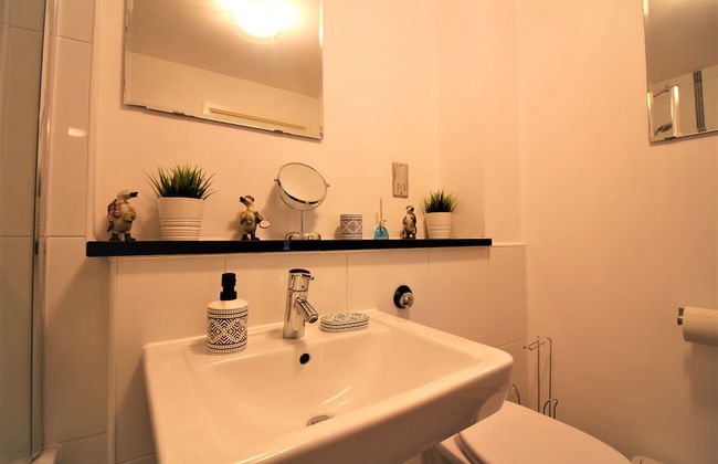 Solace Apartment Milton Keynes - Photo 23