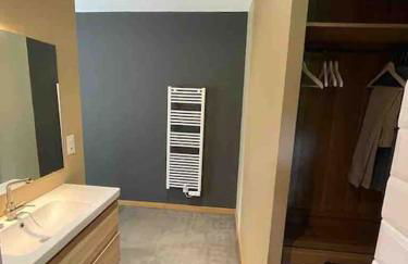 Belle villa avec piscine intérieure et piscine extérieure Gite Les Aiguiers - Foto 28