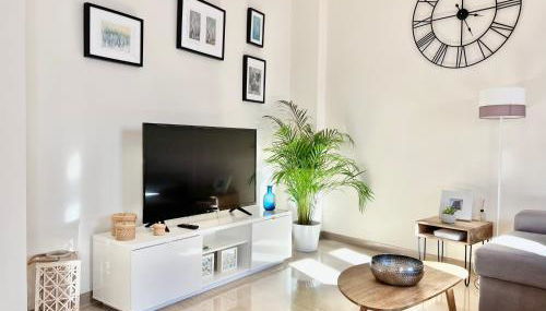 Teodosio Apartment FREE PARKING & CENTRAL AC - Foto 3