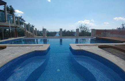 Villa LKL, heated private pool, secluded and with a great view - Photo 18