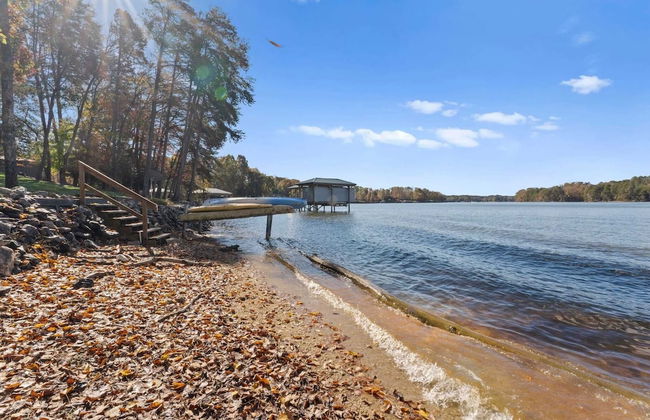 Sunset Pointe by Avantstay Waterfront, Beach, Fire Pit Sleeps 14 5bdr 4BA - Foto 18