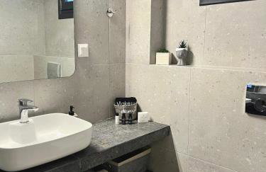 Four Shades Luxury Suites - Foto 33