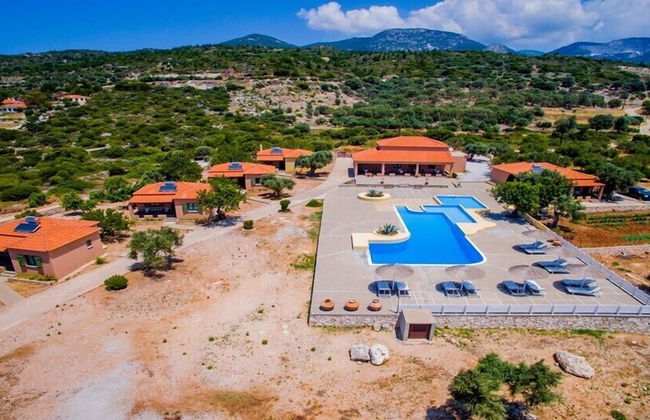 Mandilada Villas - Photo 51