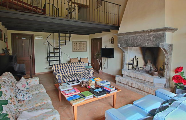 Cottage in Urbania With Pool & Terrace - Foto 18