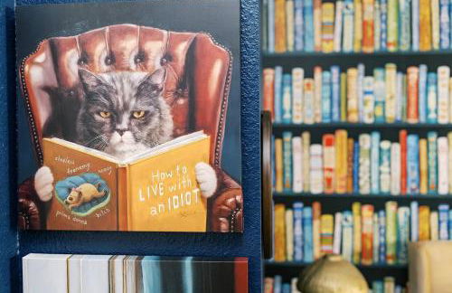 Chic Dog-Friendly 4BR | OWA + Beach + Fenced Yard - Foto 18