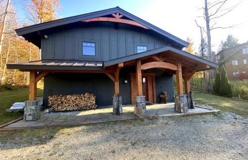 Charming Stratton Ski House Walk to Slopes - Foto 1