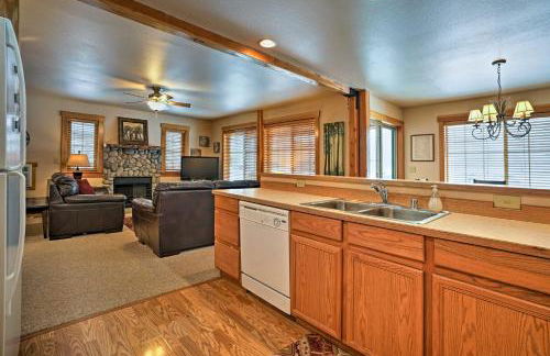 Spacious Winthrop Home-Walk to Trails, Restaurants - Foto 7