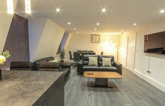 The Crescent by Pureserviced - Foto 75