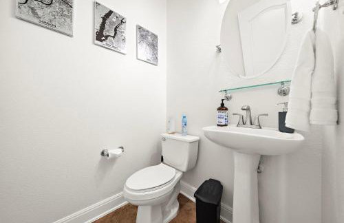 Austin Epic Stay Yoga Gym BBQ Yard WiFi Games - Foto 24