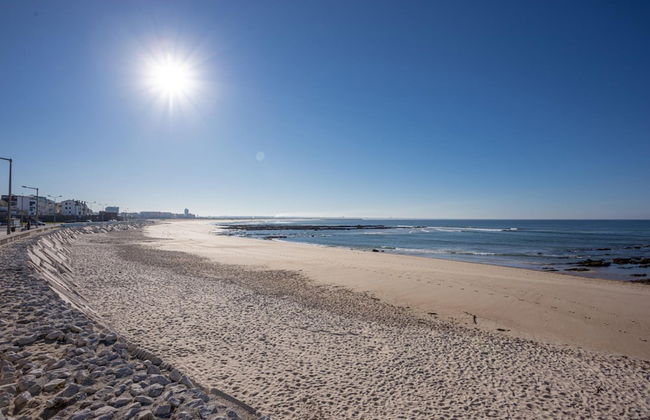 Tamargueira Beach Apartment - Photo 16