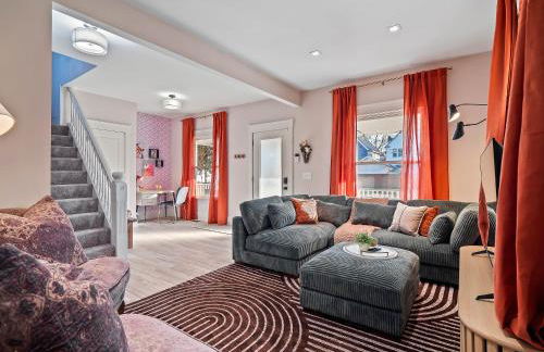 Cleveland Escape - Hot Tub - Karaoke Machine - Sleeps 12 - Foto 39