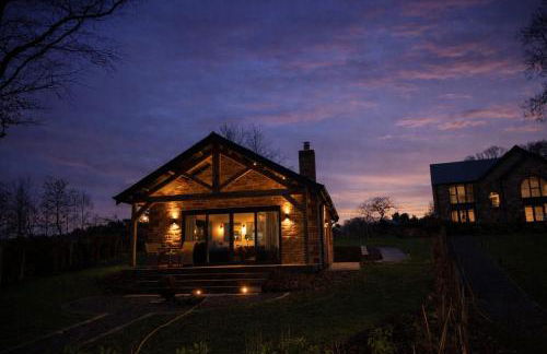 Waters Edge, Talkin Tarn, a luxurious bungalow with stunning views over the tarn - Foto 3