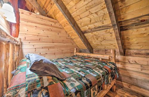 Secluded Vanderbilt Cabin, 9 Mi to Treetops! - Foto 17