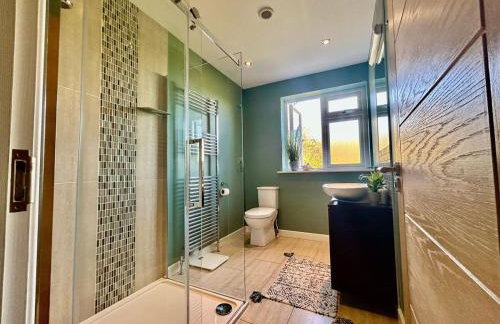 Grand Idyllic Hideaway Home With Hot Tub, Sleeps 8 - Foto 4