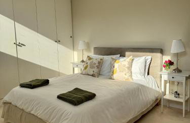 New! Spacious & Quiet 3 Bedroom House - Putney - Foto 14