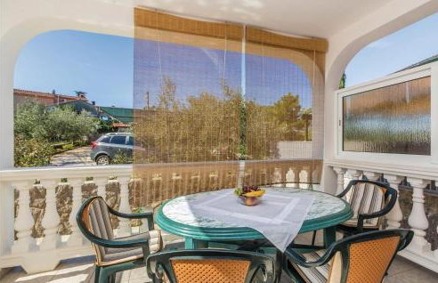 4 Bedroom Cozy Home In Poljica - Foto 15