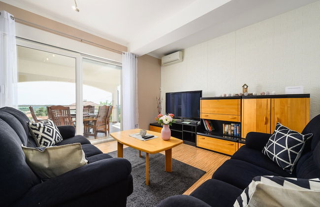 Villa Elisa With View - Foto 15