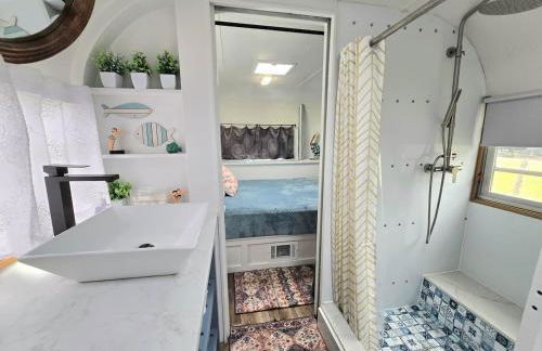 Waterfront Escape - Margie 1974 Silver Streak - Foto 14