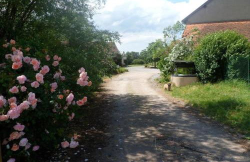 Séjour nature aux Chênes, gîte familial avec piscine partagée - FR-1-489-466 - Foto 7