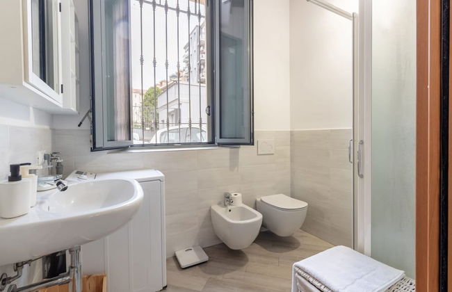 Moderno Loft nel Cortile di un Casale Storico - Foto 17