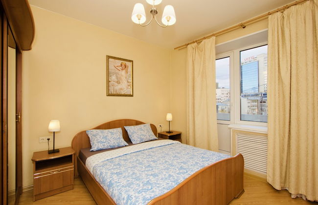 LUXKV Apartment on Smolenskaya - Photo 4