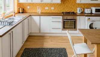 Beautiful house in the heart of a golf course. - Foto 3