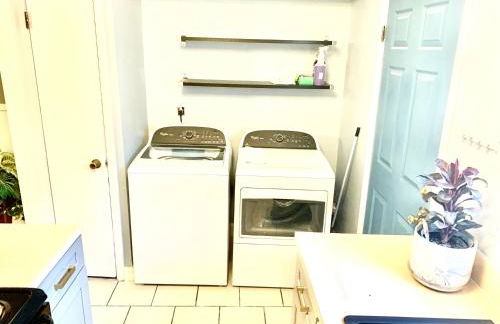 Blue Oval -Project Pyramid-XAi- King bed-2bedrooms 1,5 bath, 4beds, sleeps 5 - Foto 26