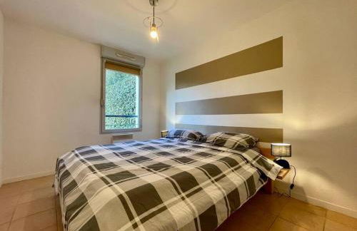 L'appartement Michelet - Parking privé et gratuit - 2km Cité Médiévale - Foto 7