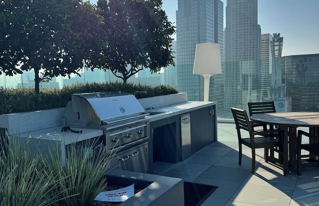 RELAX ON BROADWAY WITH A VIEW - Foto 17