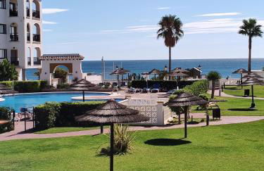 Duquesa 5210 Beach Side Paradise - Photo 35