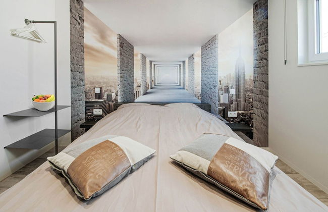 Vintage Holiday Home in Visé Richelle near City Center - Photo 4