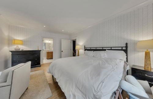 World Cup Luxury Estate Pool Gym Game Room - Foto 72