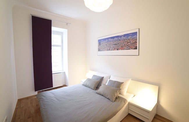 Downtown Zagreb Apartments - Photo 9