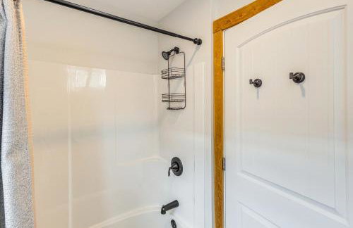 Mountain-View Red Lodge Home - 10 Mi to Skiing! - Foto 16